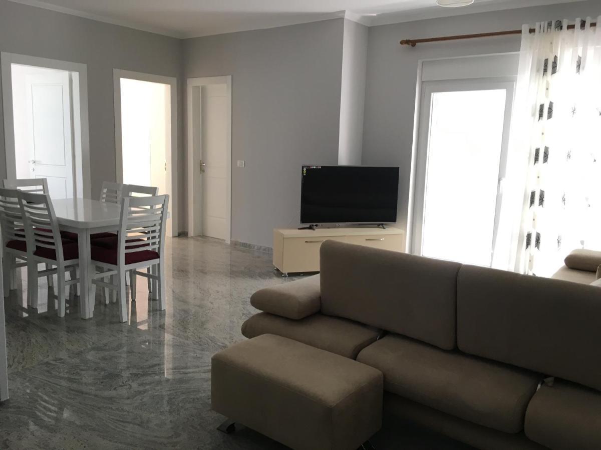 Appartamento Kledi Hotel&Apartments Shëngjin
